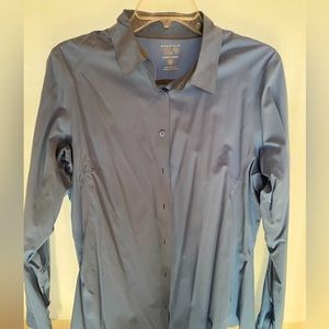 Mountain Hard Wear women’s shirt. Lightweight, blue. Vents under the sleeves.